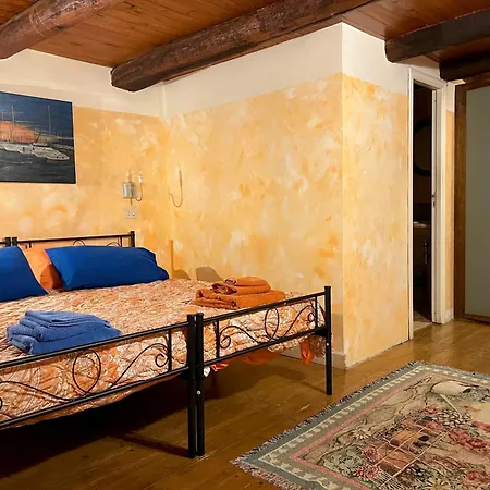 Bella Mbriana Неаполь