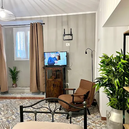 Гостевой дом Bella Mbriana 3*