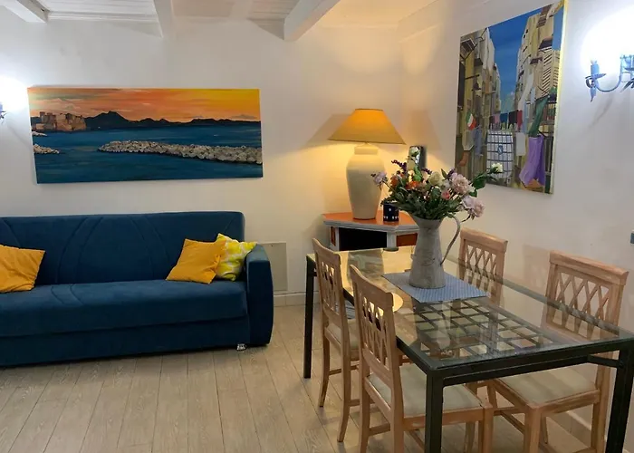 Bella Mbriana Πανσιόν 3*