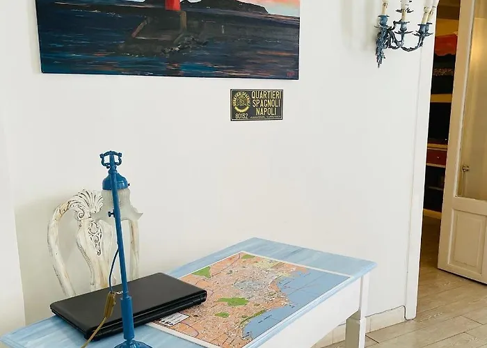 Bella Mbriana Πανσιόν Νάπολη