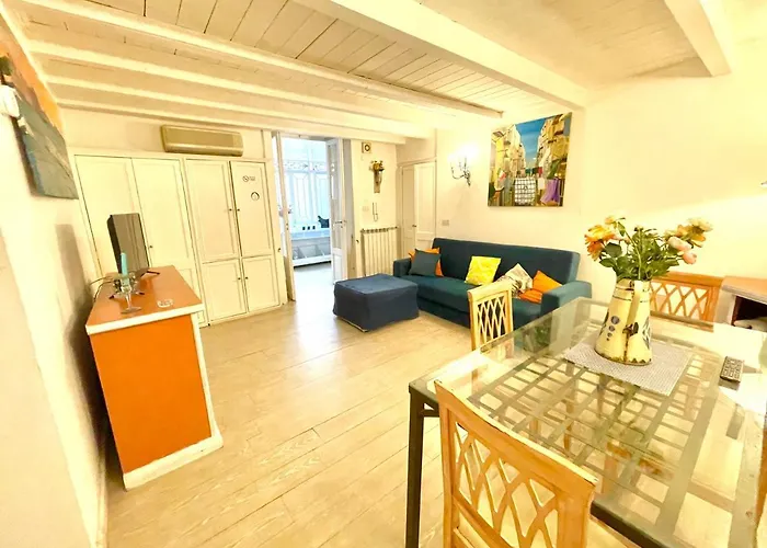 Bella Mbriana Πανσιόν Νάπολη