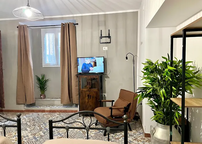 Πανσιόν Bella Mbriana 3*