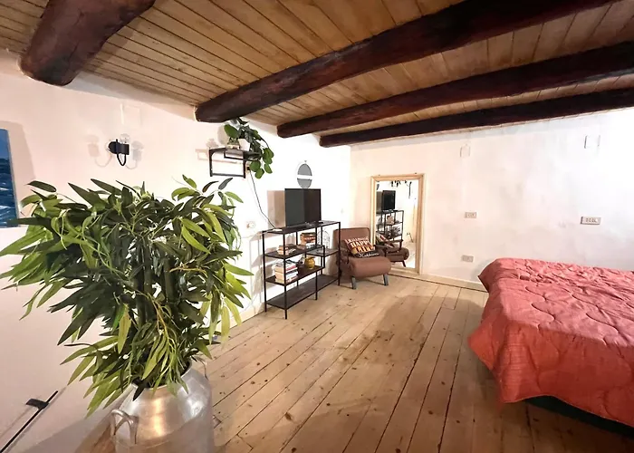 Bella Mbriana 3* Νάπολη