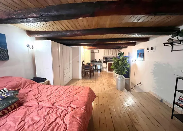 Bella Mbriana Νάπολη